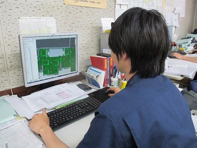 プラスチック金型 改造・修正